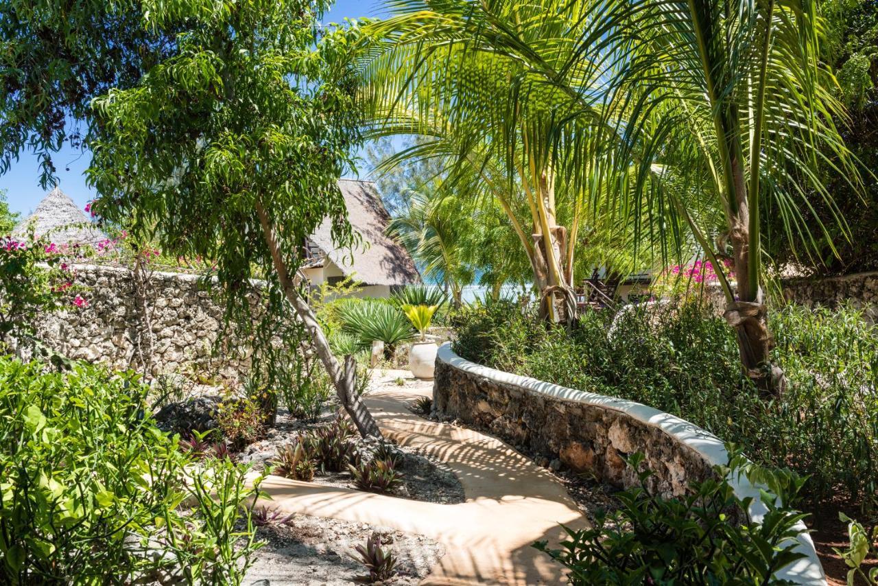 Sunshine Marine Lodge Matemwe  Exterior photo